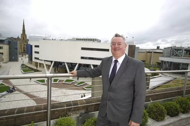Huddersfield University chief Bob Cryan's £364,000 earnings revealed as one of highest in Britain